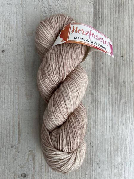 No 12 Dolomit Merino 260